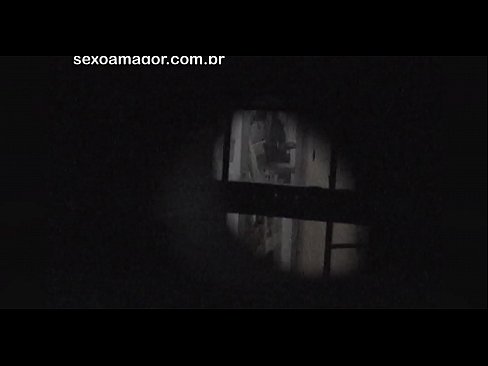 ❤️ Lourinho é filmado secretamente por um voyeur de bairro escondido atrás de tijolos ocos ❌ Pornuts em pt.basseyn-vsem.ru ❌️❤
